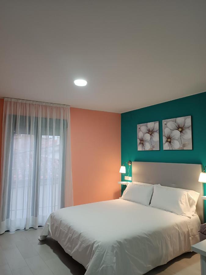 Estudios La Casina Caces 外观 照片
